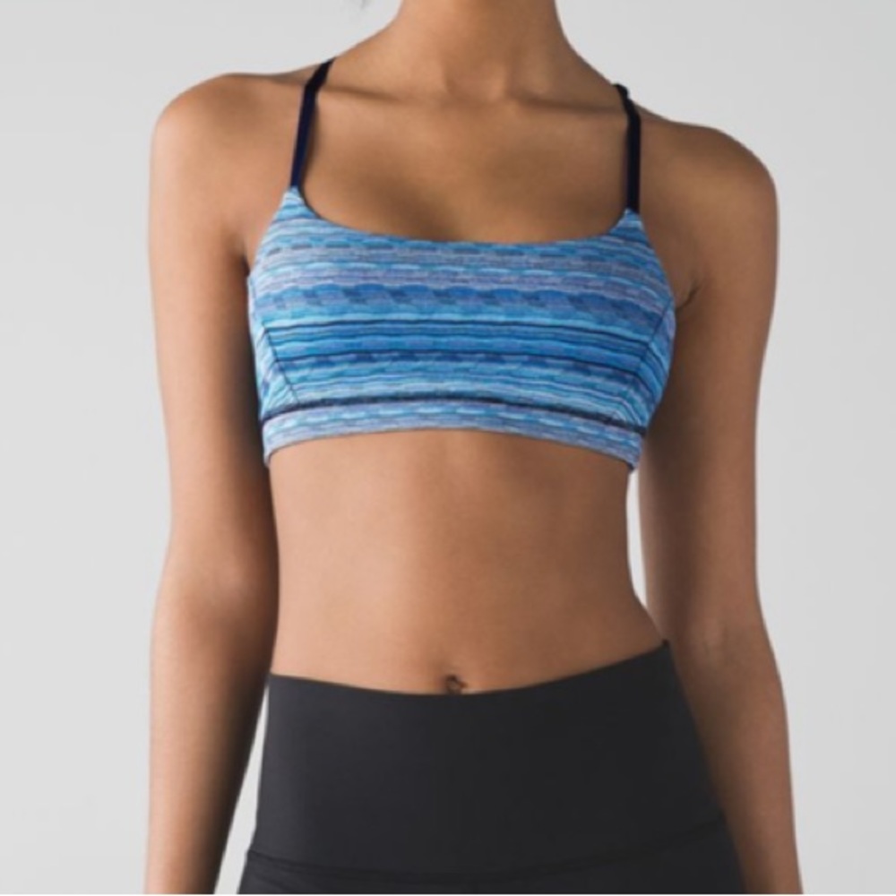Lululemon True Self Sports Bra Sz 6 Blue Print